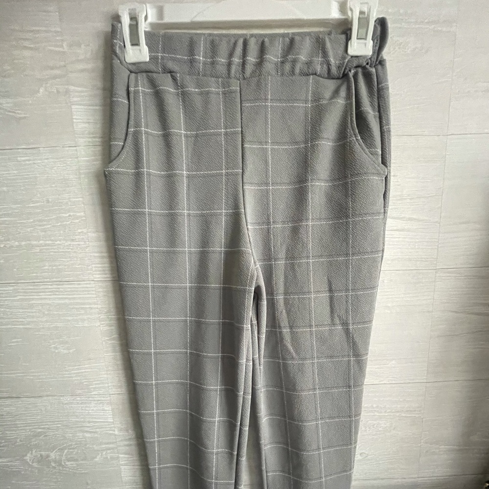 Grey and white stretchy dress pants